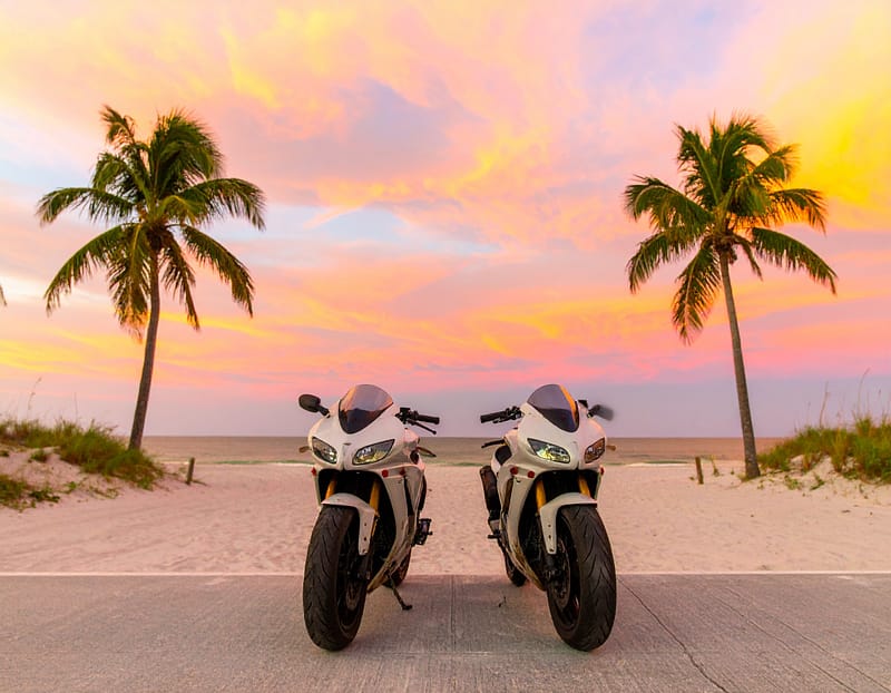 Motorcycle Locksmith in Largo Florida that comes to you.